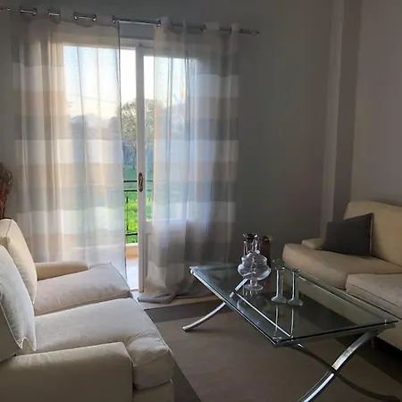 2 Bedroom Ground Floor Apartment - Meadow Views Analipsis  Exterior photo